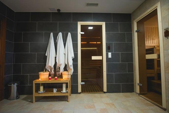Csitár Fonix Wellness Resort מראה חיצוני תמונה