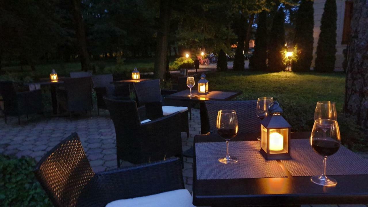Csitár Fonix Wellness Resort מראה חיצוני תמונה