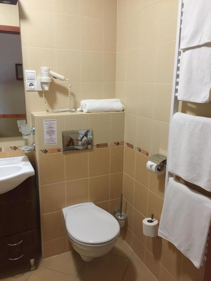 Csitár Fonix Wellness Resort מראה חיצוני תמונה
